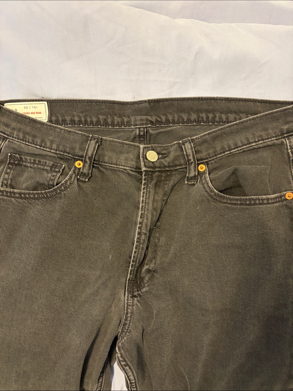 Women’s 10L Gap Black Washed Jeans - Classic Straight Fit